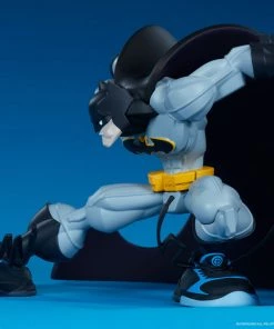 Batman DC Trinity Designer Collectible Toy By Tracy Tubera X Unruly Industries 17 Batman DC Trinity Designer Collectible Toy By Tracy Tubera X Unruly Industries
