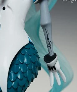 Unruly Industries Canary Blu Union Street Choir Designer Collectible Toy By Nooligan Unruly X Industries