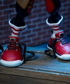 Wade Designer Collectible Toy By Tracy Tubera X Unruly Industries